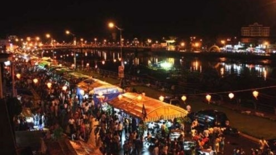 Coastal Phan Thiet City opens night market