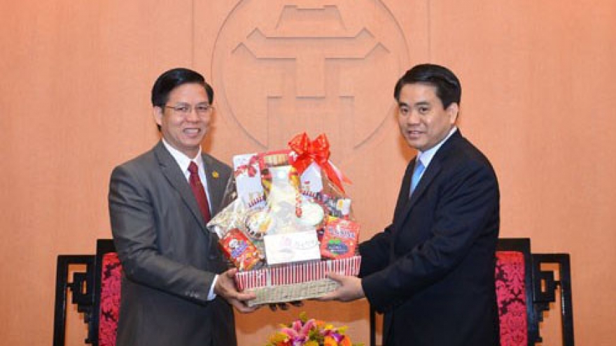 Hanoi leader meets representatives from Evangelical Church