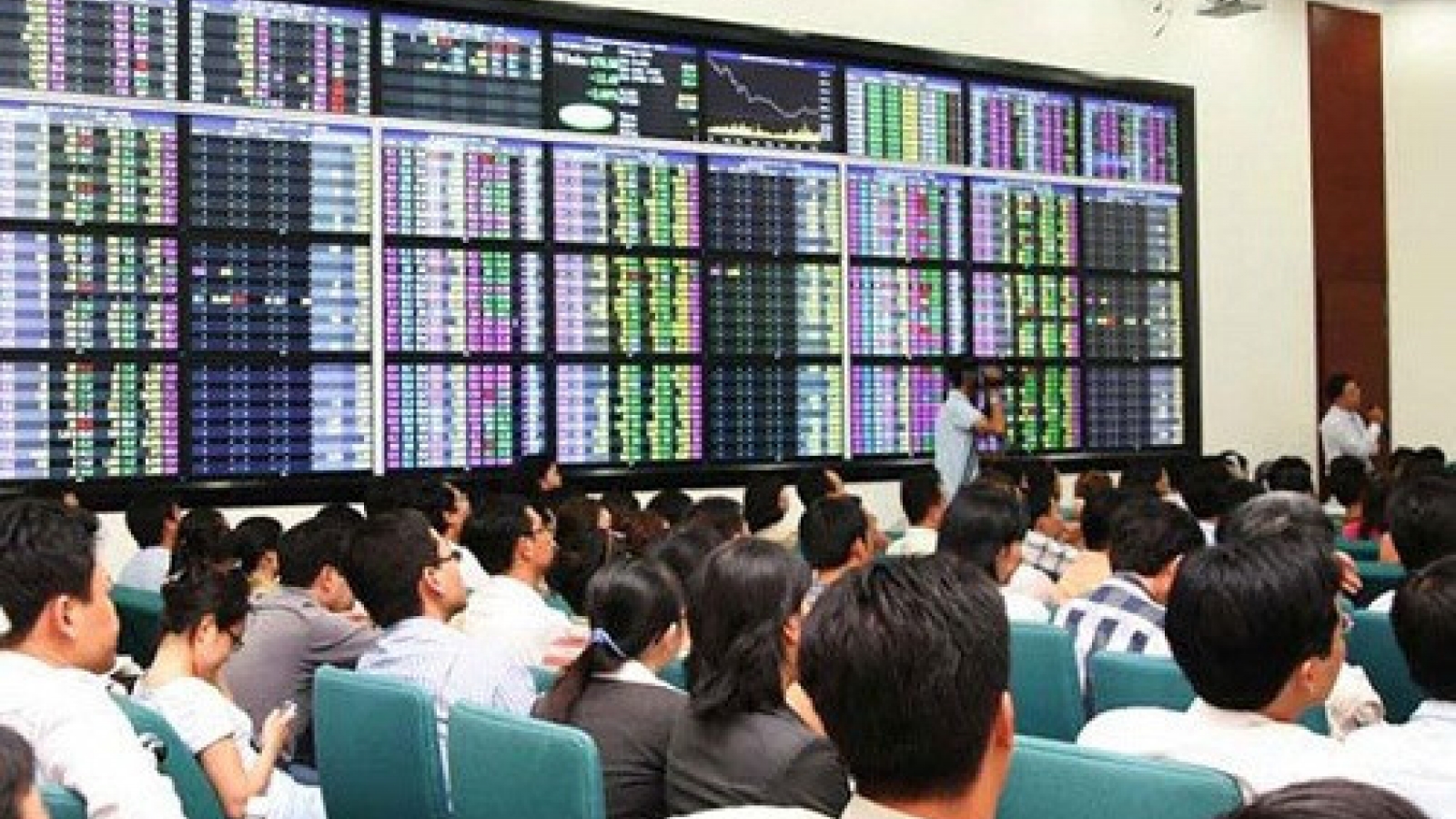 Vietnam’s securities market attracts more foreign capital