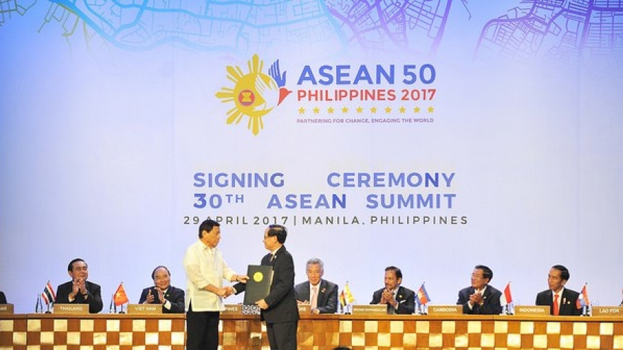 Vietnam carries out ASEAN Declaration on civil service’s role