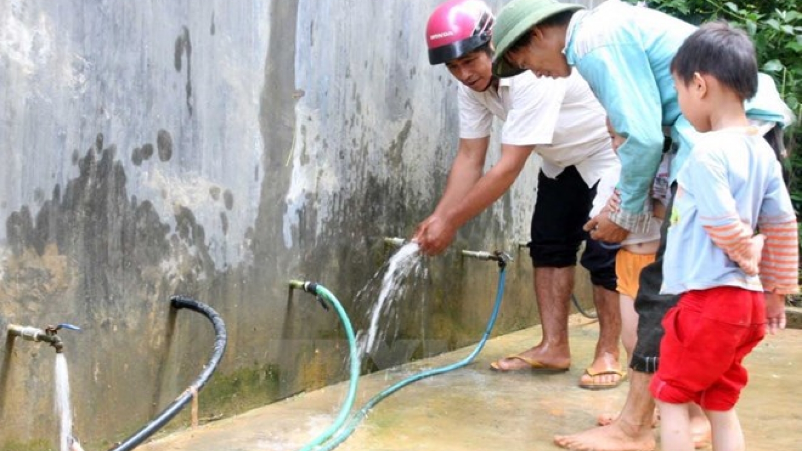 Tra Vinh: Poor Khmer people get more access to clean water