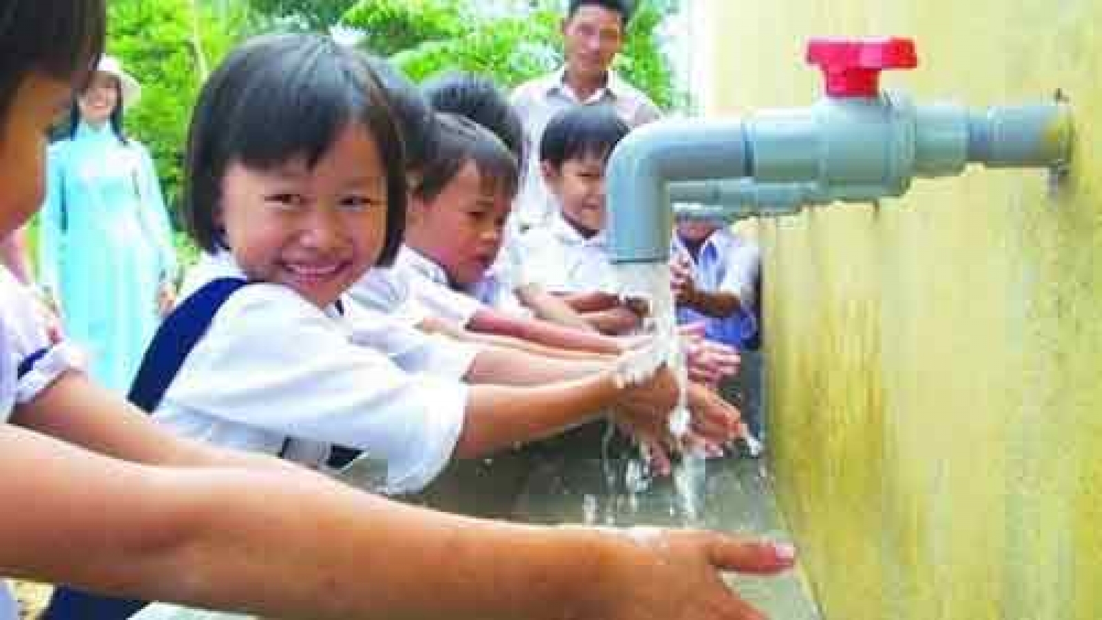 Clean water supply to reach at least 95% of population by 2025