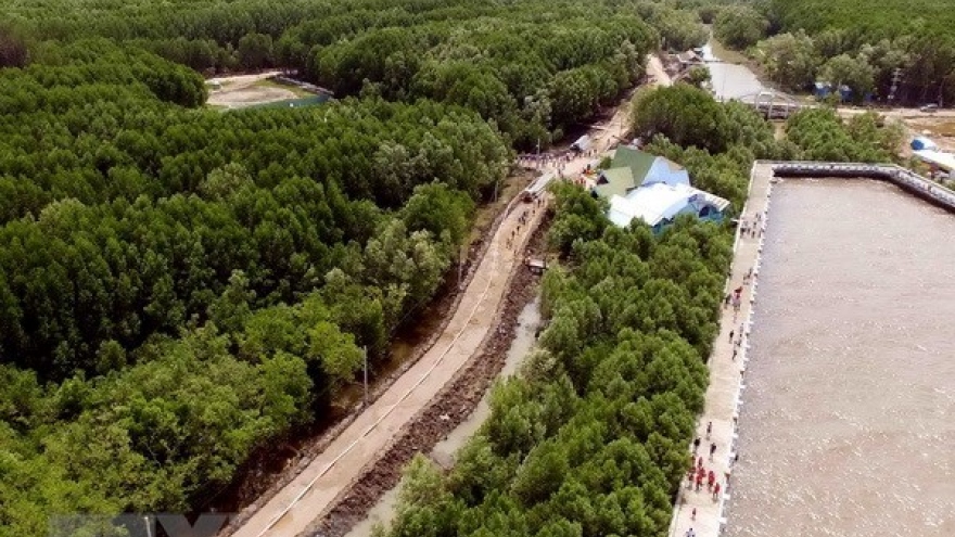 
        Hi-tech application touted as solution to climate change adaptation
                              
