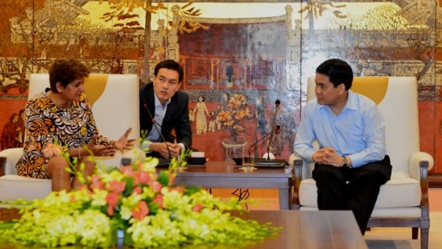 Hanoi enhances promotional cooperation with CNN