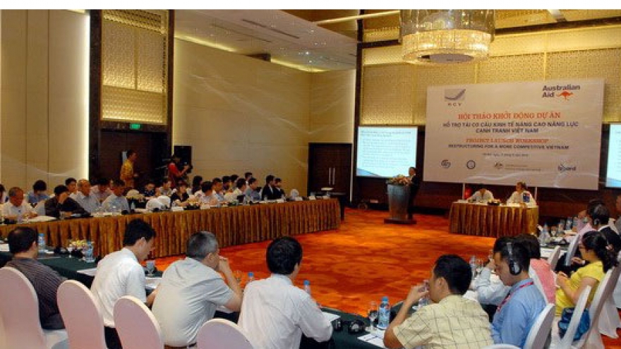 Australia supports economic restructuring in Vietnam 