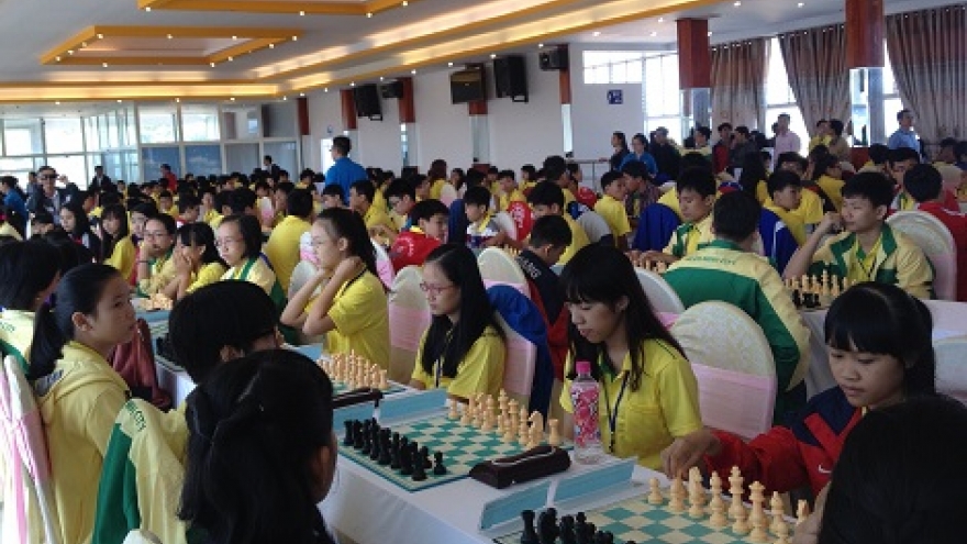 Young chess prodigies converge in Da Lat for junior champs