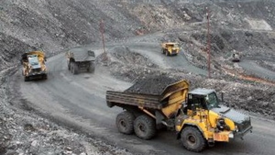 Coal sector urged to settle inventories