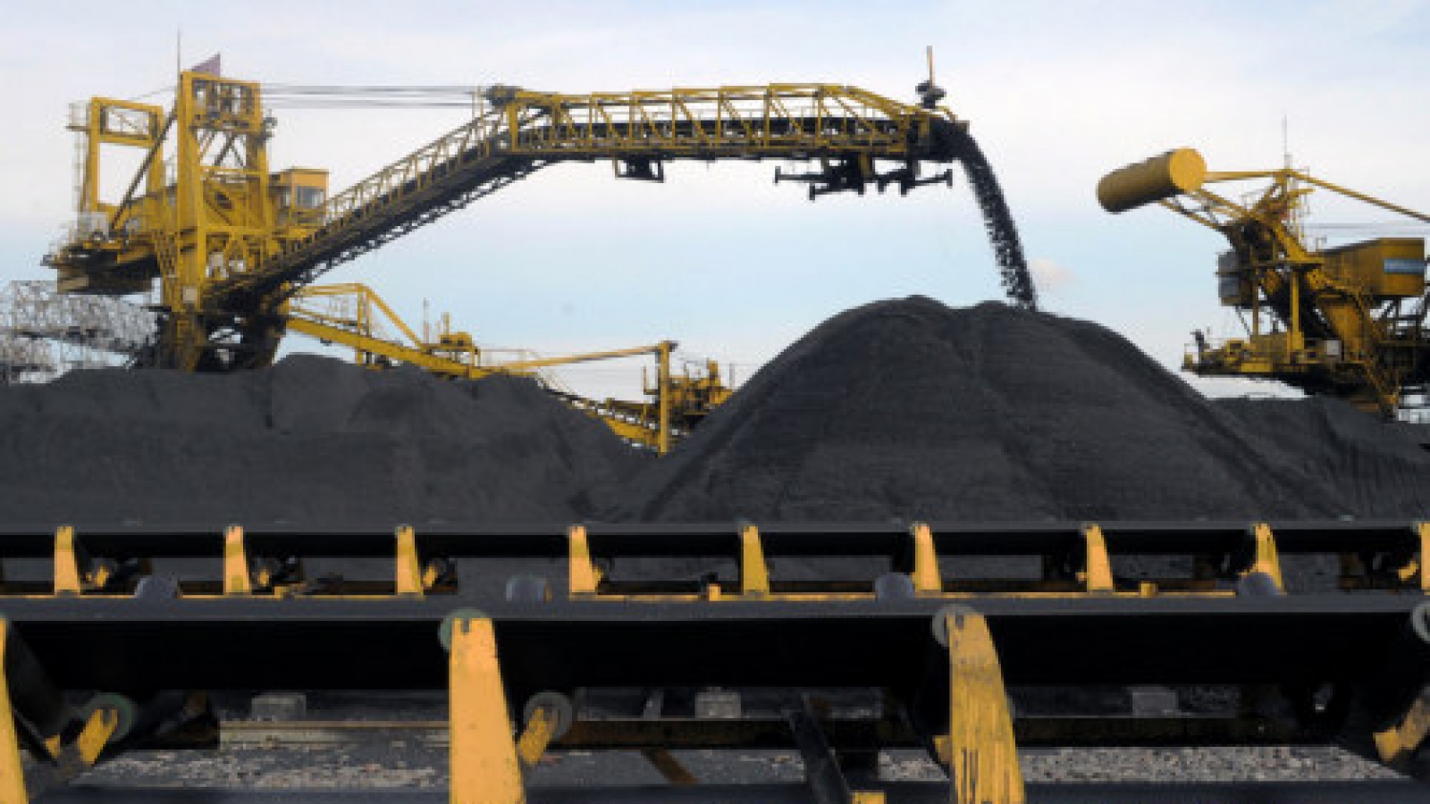 Deputy PM: coal sector must ensure national energy reserve