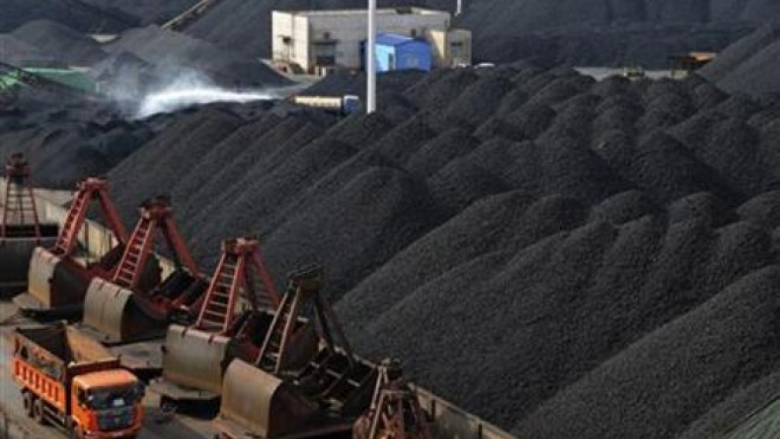 Vietnam’s coal exports down in ten months
