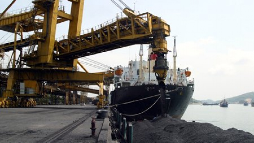 Domestic coal sales slow as enterprises buy Chinese coal