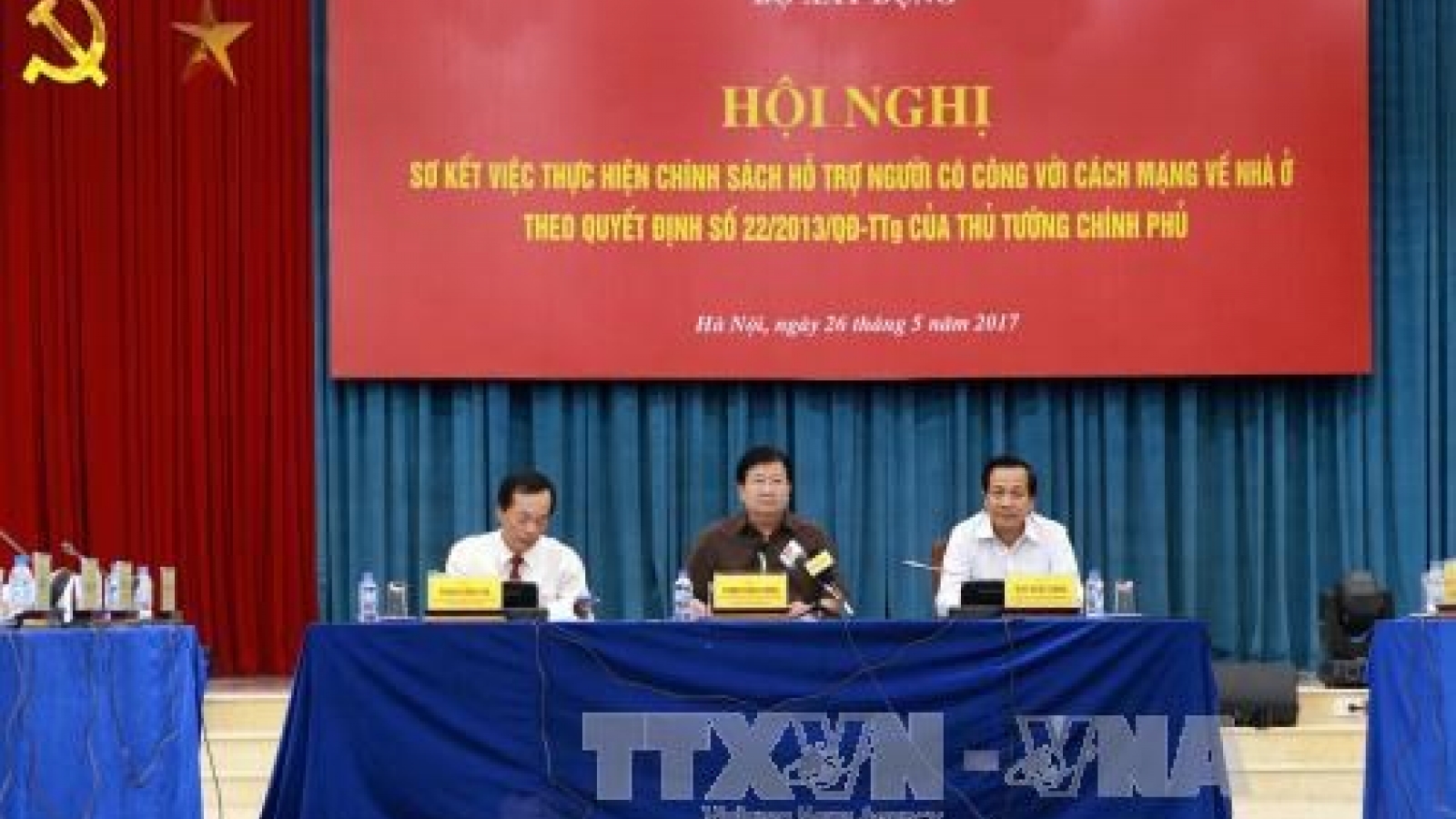 Conference reviews housing assistance for revolutionary contributors