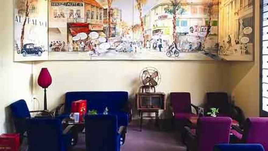 A coffee shop in old Saigon space