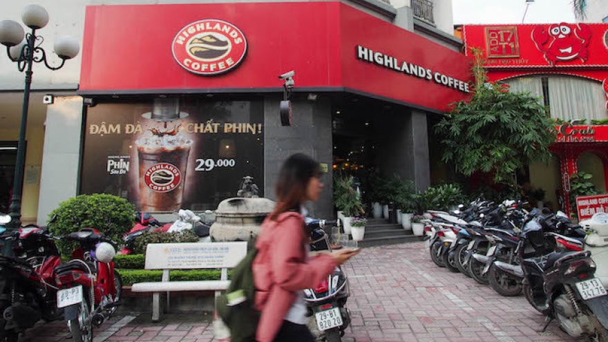 Global chains suffer as Vietnamese coffee lovers vote with their feet