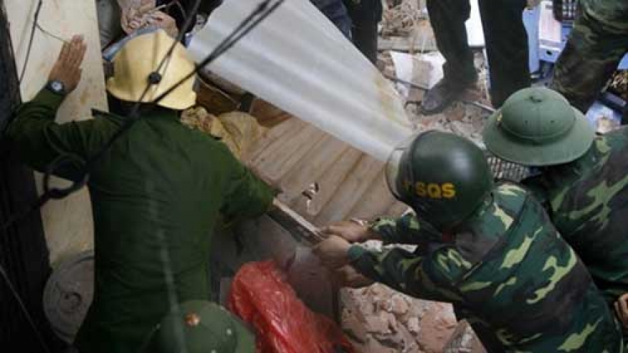 Localities to check outdated buildings following Hanoi villa collapse