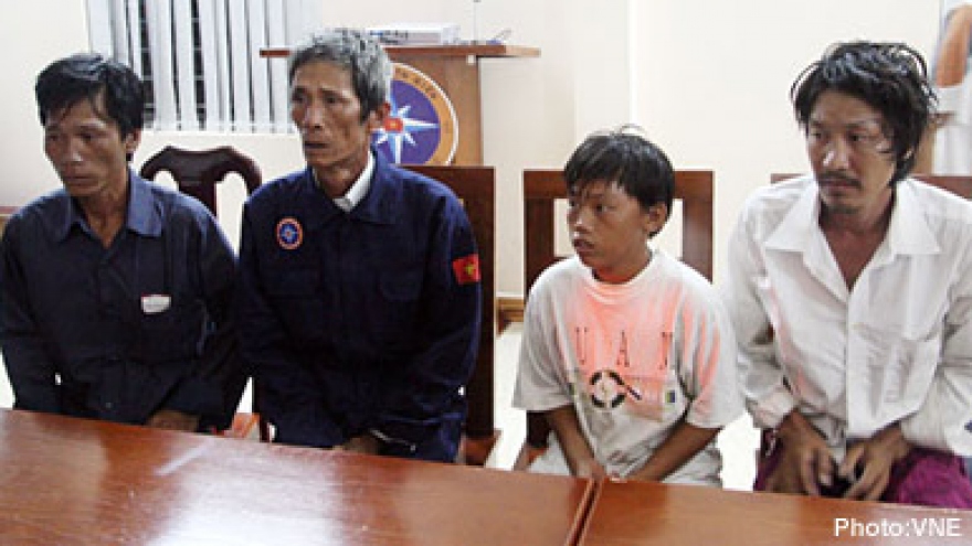 Slim hope for Vung Tau boat collision victims