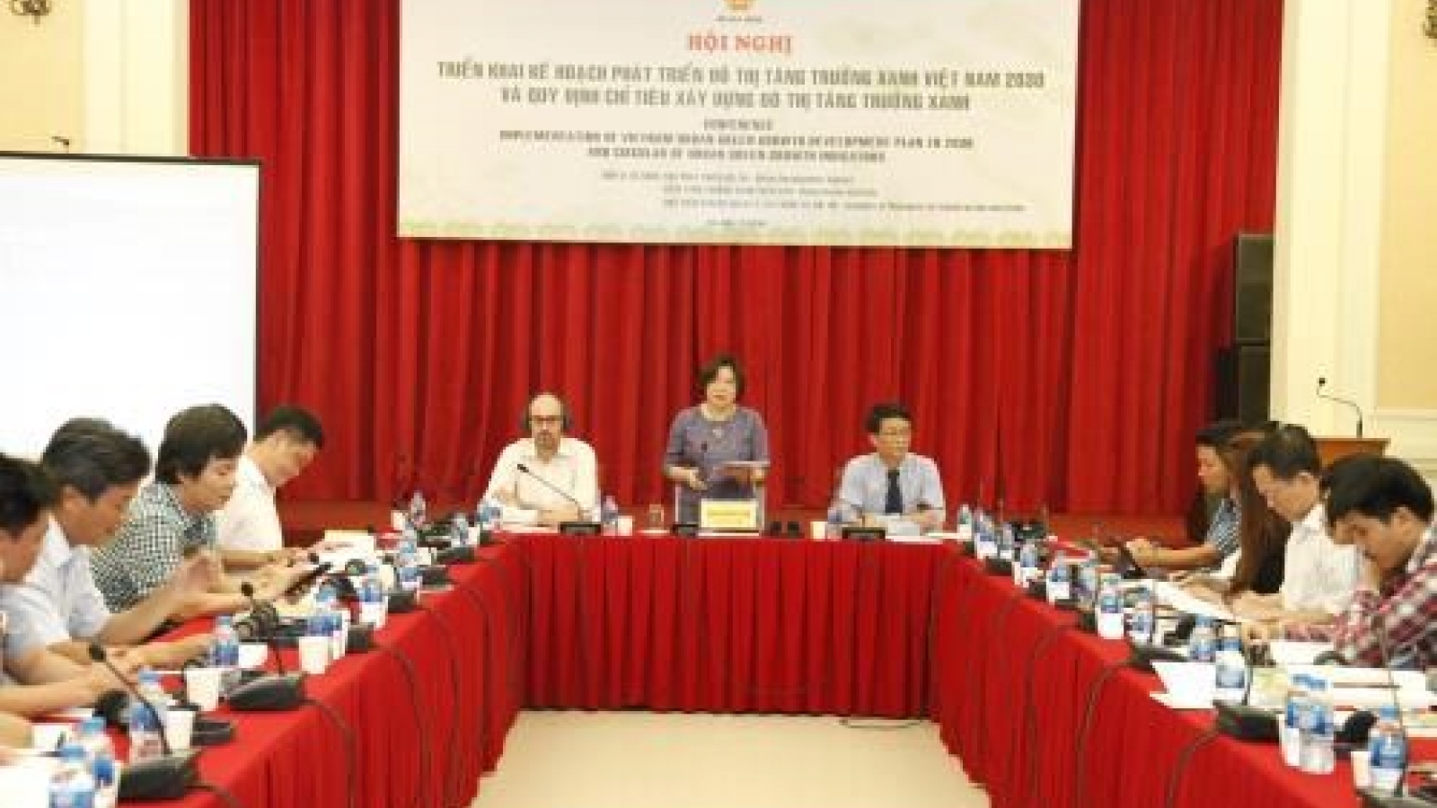 Vietnam works to promote green growth urban development