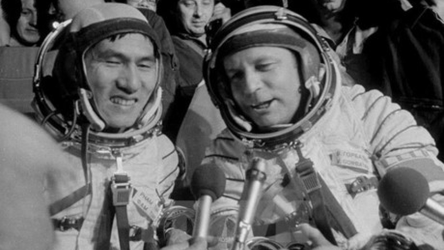 Russian comrade of first Vietnamese space traveler dies