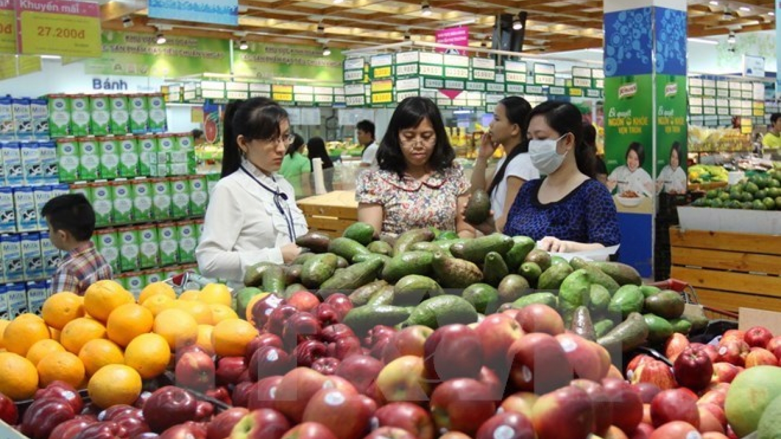 Higher Tet food prices result in slight CPI expansion