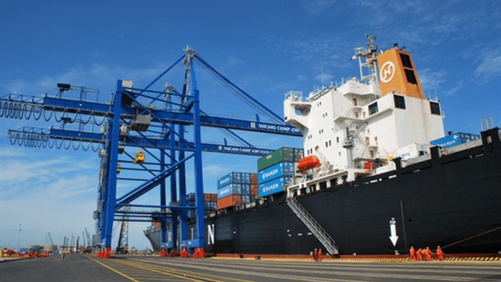 Vietnam posts positive trade balance with CPTPP