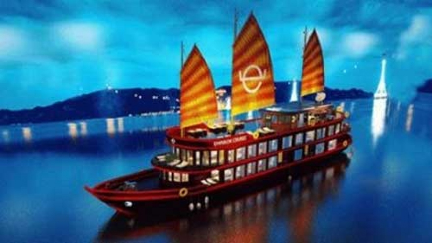 First five-star cruise ship launched in Nha Trang Bay