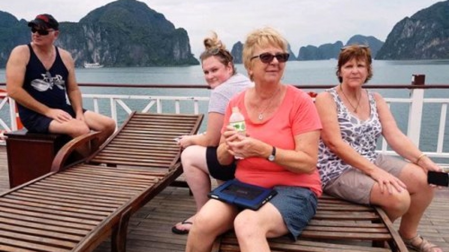 Vietnam fines cruise ship for service scam reported by Australian tourist