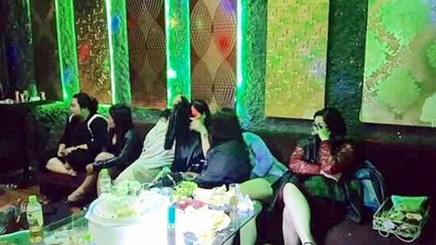 Police arrest 19 crystal meth users at northern Vietnam karaoke bar
