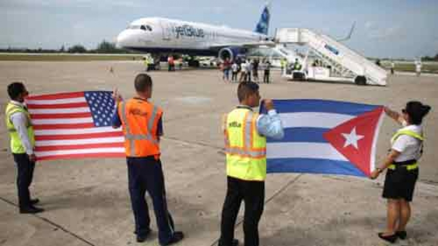 US resumes scheduled passenger flights to Cuba after more than 50 years