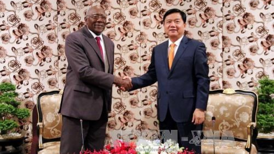 Ho Chi Minh City leader welcomes Cuban guest