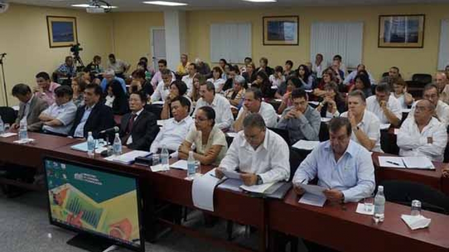 Vietnam, Cuba share reform experience