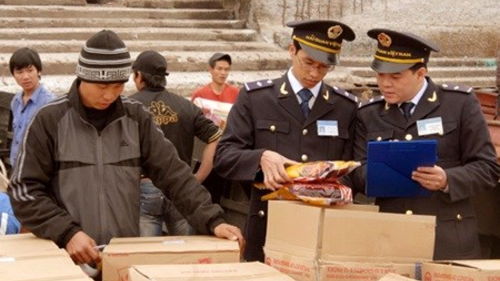 Vietnam strives to reform customs ahead of FTAs