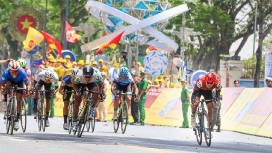 RoK cyclist wins yellow jersey of VTV cycling race