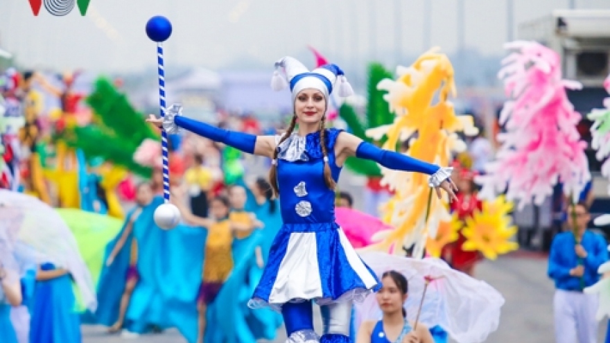 A collection of impressive moments from the Ha Long Carnival 2019