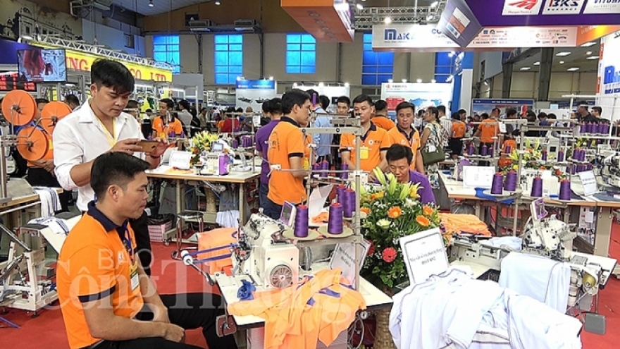 Exhibitors from across the globe descend on HanoiTex 2019