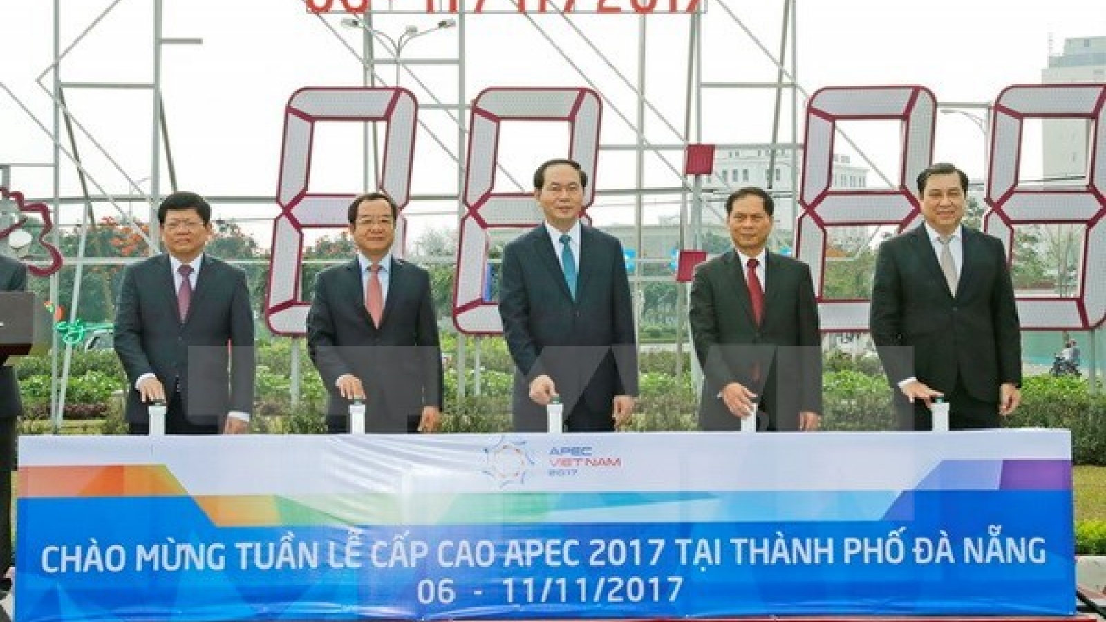 President inspects APEC Summit preparations in Da Nang