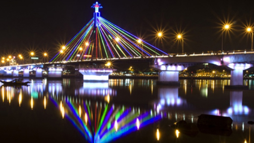 Danang seminar seeks ways to boost tourism 