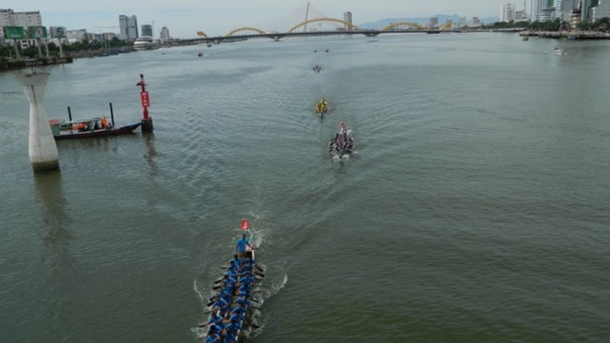 Various activities celebrate 71st National Day