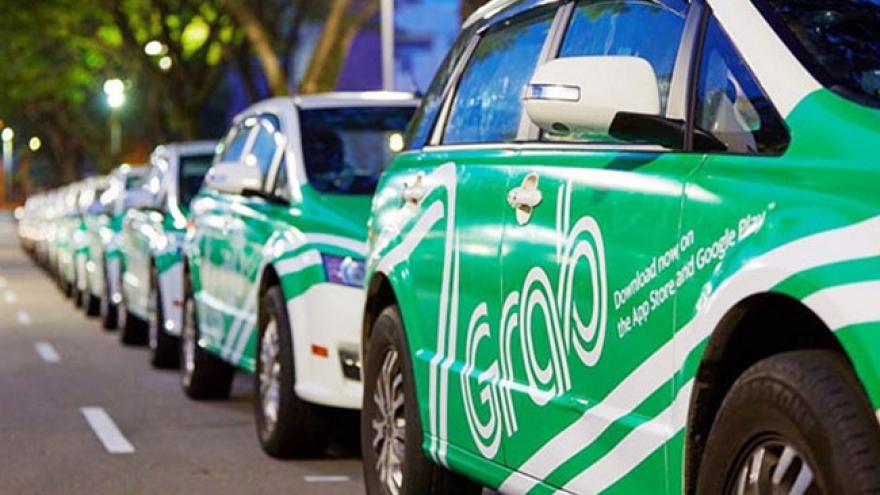Danang continues to ban Grab and Uber