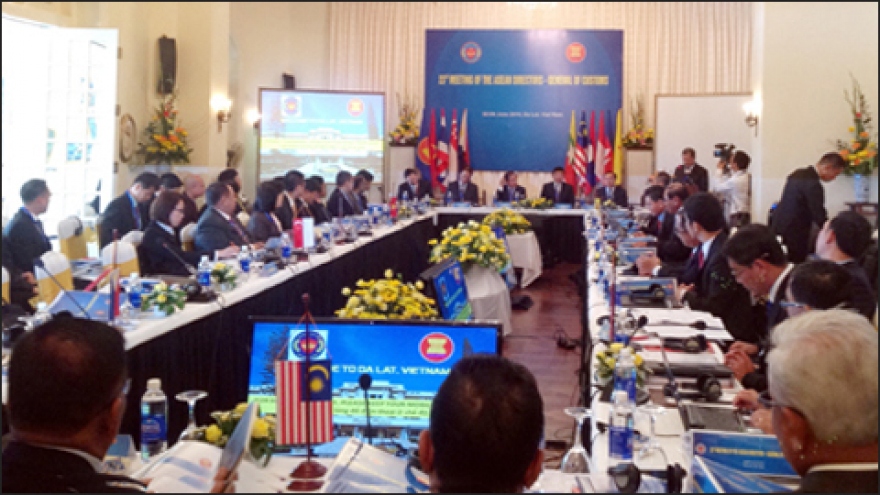 ASEAN Customs chiefs meet in Lam Dong
