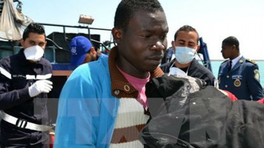 Up to 700 feared dead after migrant boat sinks off Libya