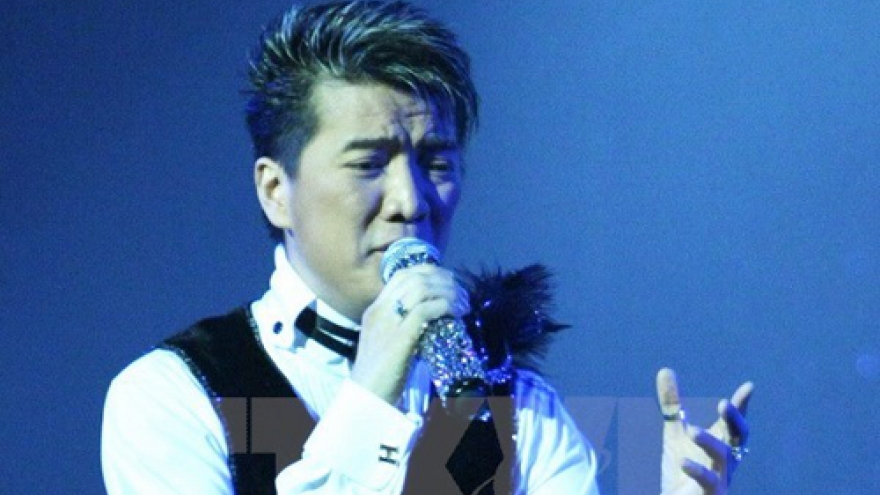 Dam Vinh Hung to represent Vietnam in MTV EMA 2017