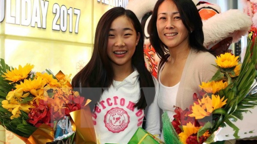First international visitors arrive in Da Nang
