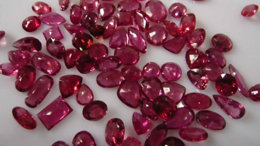 Export of gems and precious metals accelerated