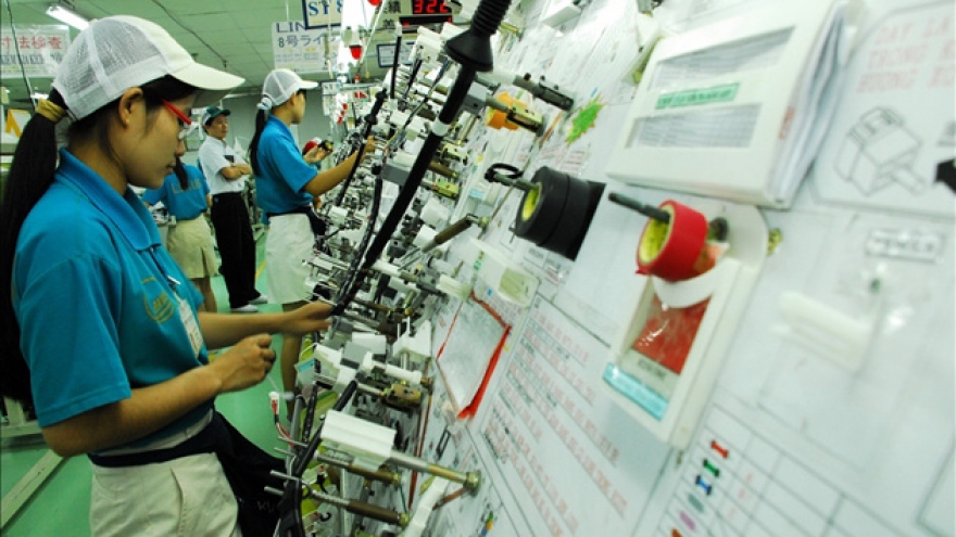 Amended investment law under discussion