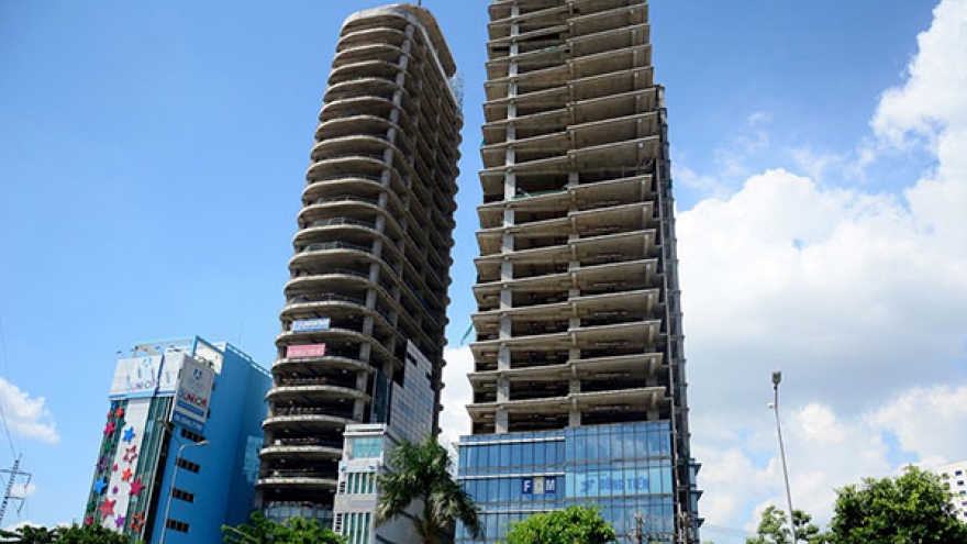 How to tackle impasse at HCMC hi-end delayed properties?