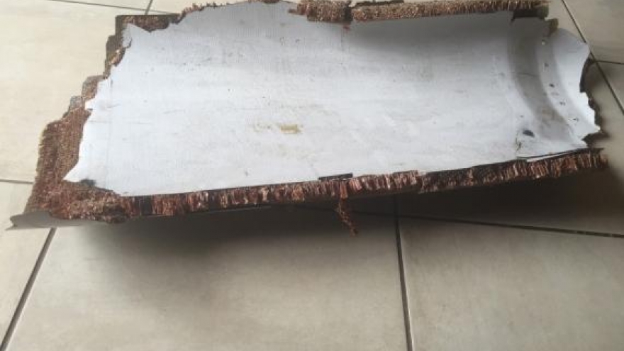 Australia says Mozambique debris most likely from MH370