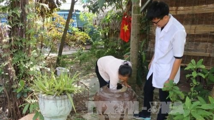 
        Dengue fever risks increase in Mekong Delta
                              