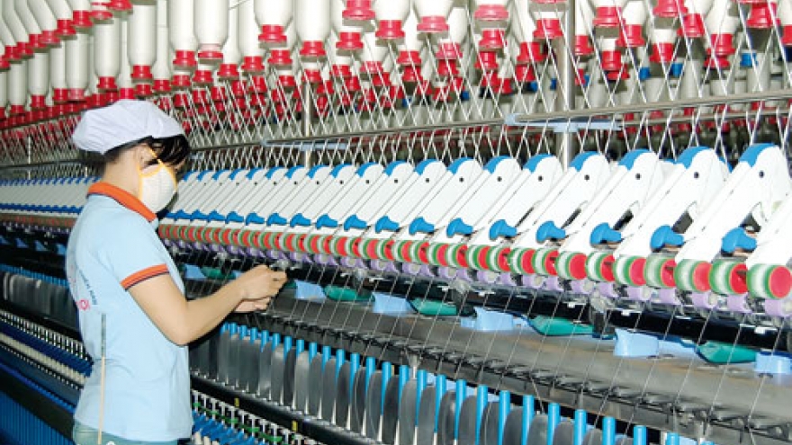 Vietnam clothiers, textilers look to source yarn from India
