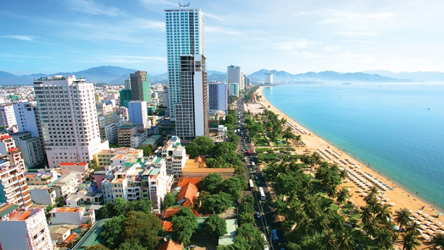 Detailed condotel rules still required