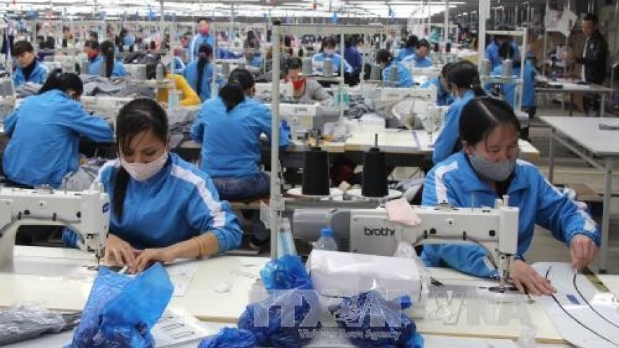 
        Local textile, garment firms yet to reap FTA benefits
                              