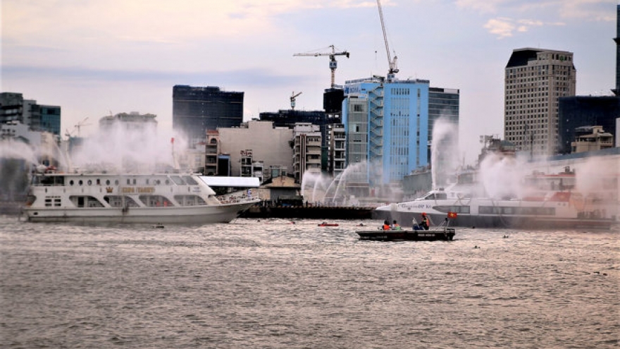 400 take part in boat passenger rescue drill on Saigon River